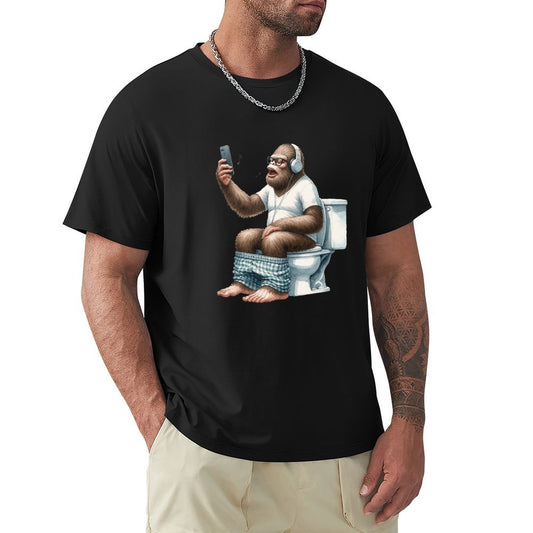 Sasquatch, Bigfoot on Toilet -Short Sleeve Cotton T-shirt Men