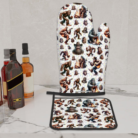 Set of 2 Bigfoot, Sasquatch Pot Holder And Oven Mitt