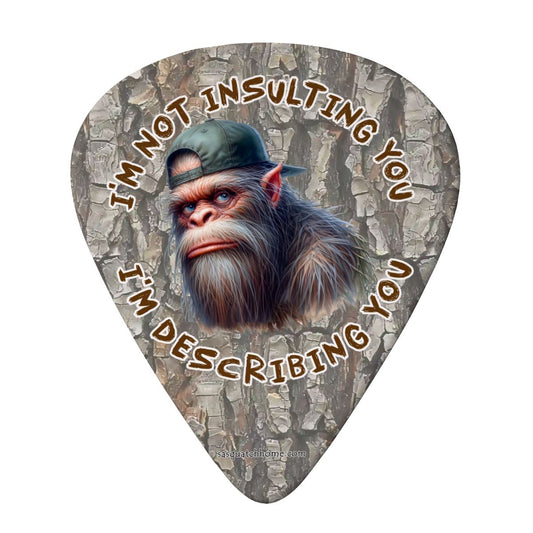 6 Guitar Picks with Keychain Snap Pick Wallet- Bigfoot Sasquatch "I'm not insulting..." – 3 Thicknesses