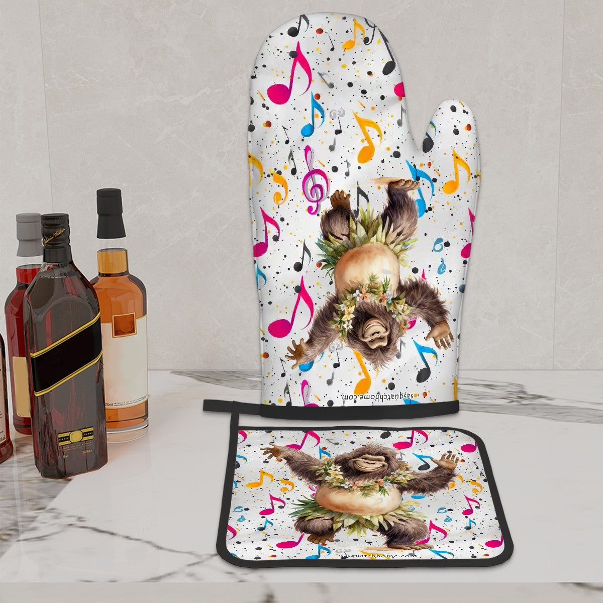 Set of 2 Oven Mitts and Pot Holders - Dancing Sasquatch