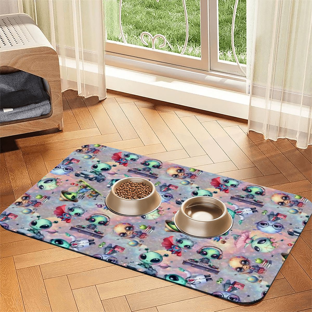 6 Alien Designs, Waterproof Pet Food Mat
