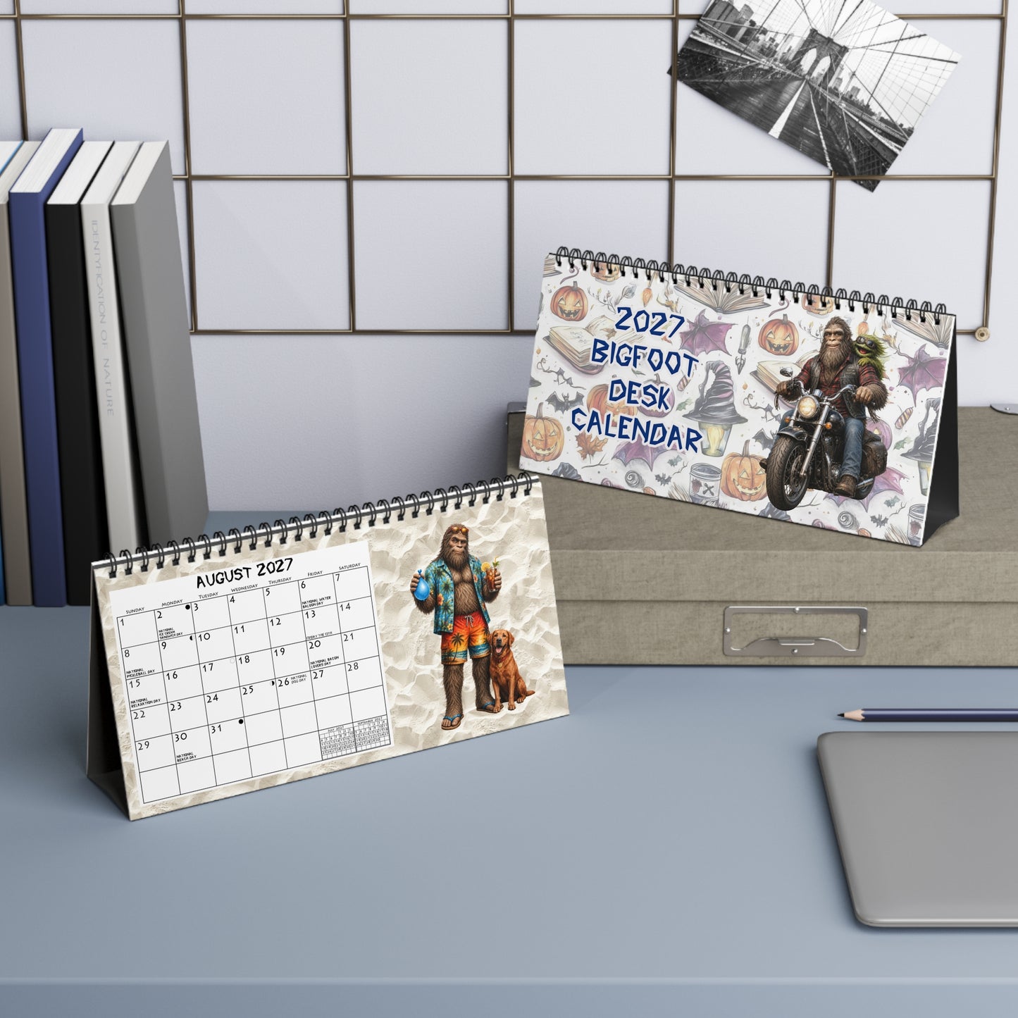 Bigfoot 10" x 5" Desktop Calendar
