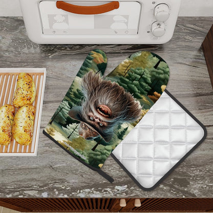 Redneck Bigfoot Sasquatch, Set of 2 Oven Mitt and Pot Holder