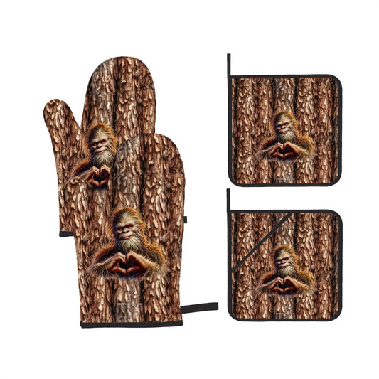 Bigfoot / Sasquatch Heart Hands, 4 Piece Oven Mitts / Pot Holder Sets