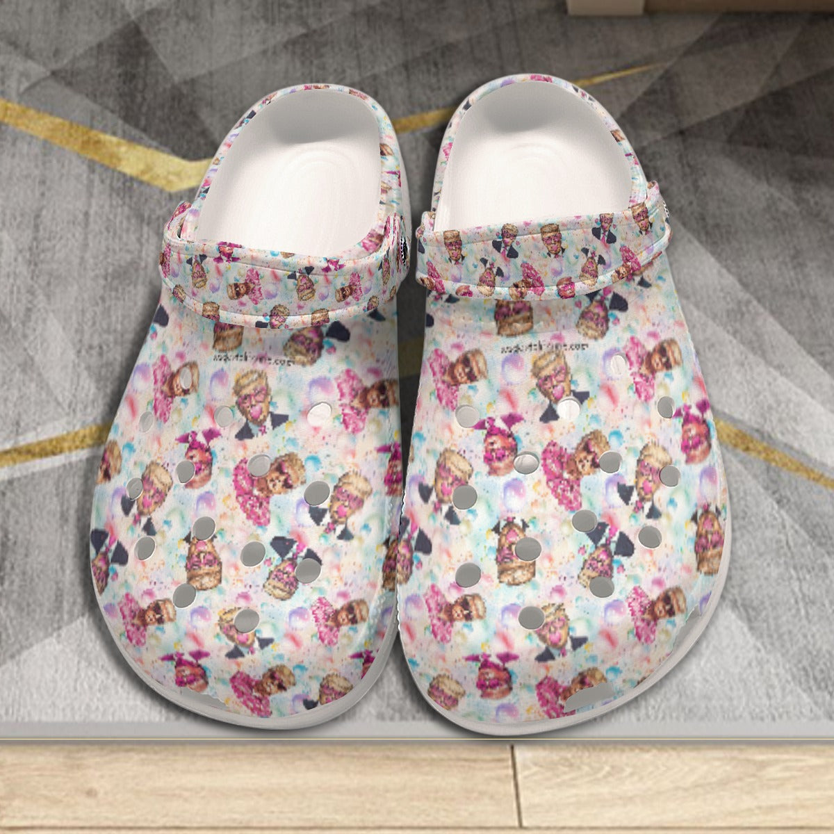 10 Donald Trump Designs, Women's Classic Clogs