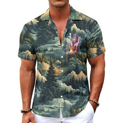 Bigfoot / Sasquatch & Alien, Men's Button Up Hawaiian Shirt