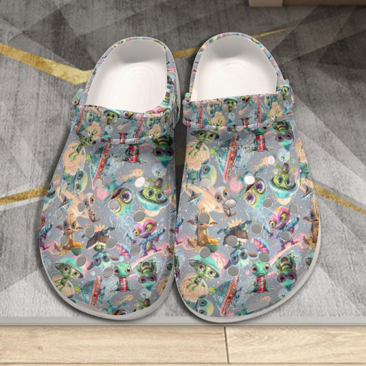 6 Alien Designs, Women's Classic Clogs