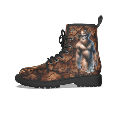 Cowboy Bigfoot Sasquatch, Women’s Martin Short Hiking Boots