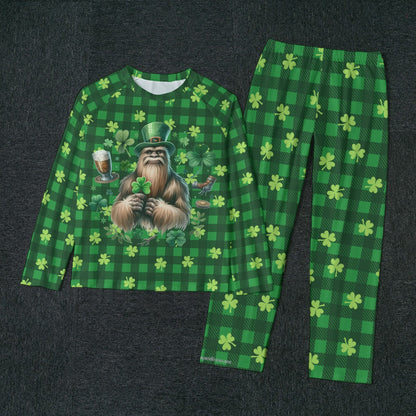 Bigfoot / Sasquatch St Patrick, Men’s Raglan Sleeve Pajamas with Wide Ankles