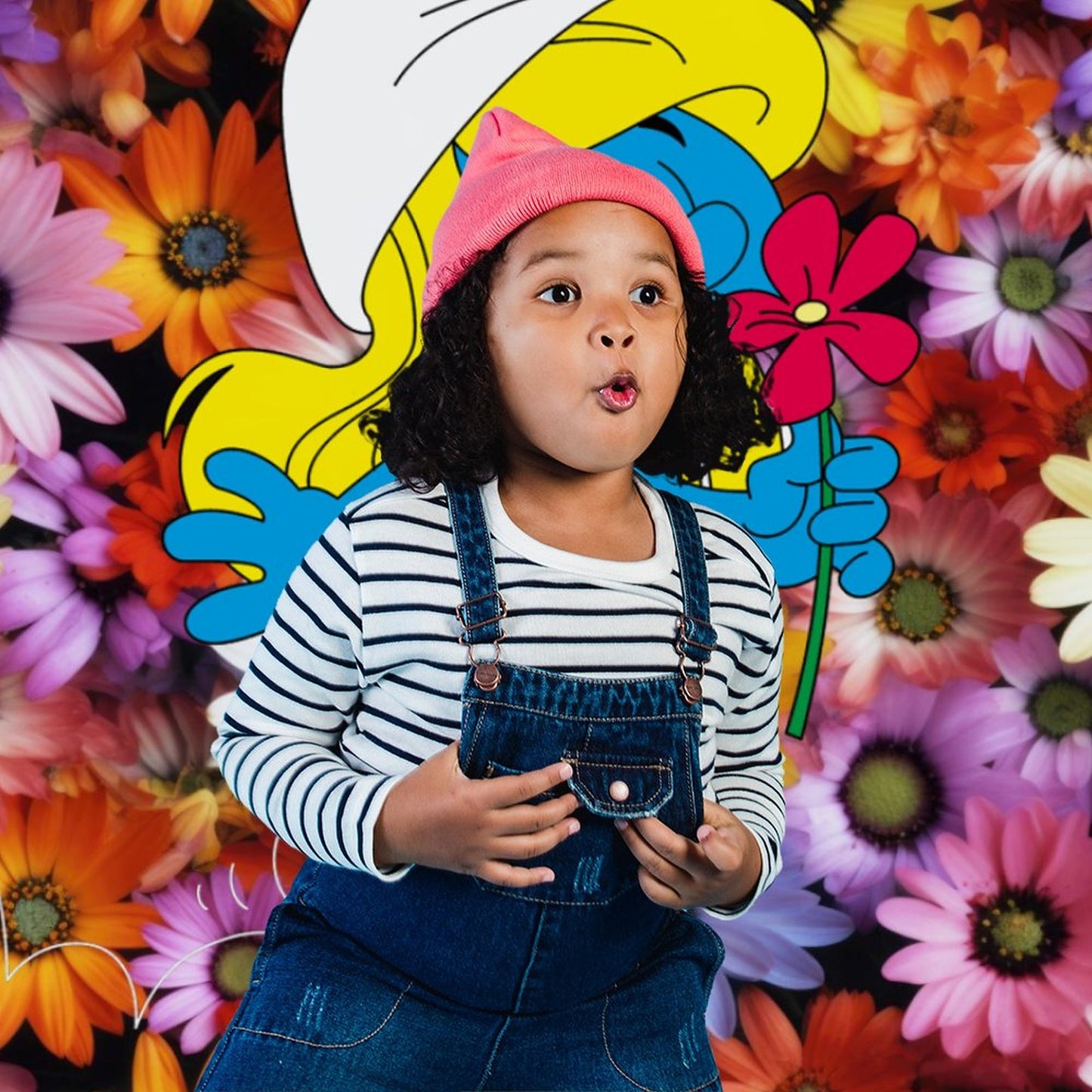 Smurfette "Smell the Flowers" Photography Backdrop-56"x79"/ 142x200cm (Excluding Frames)