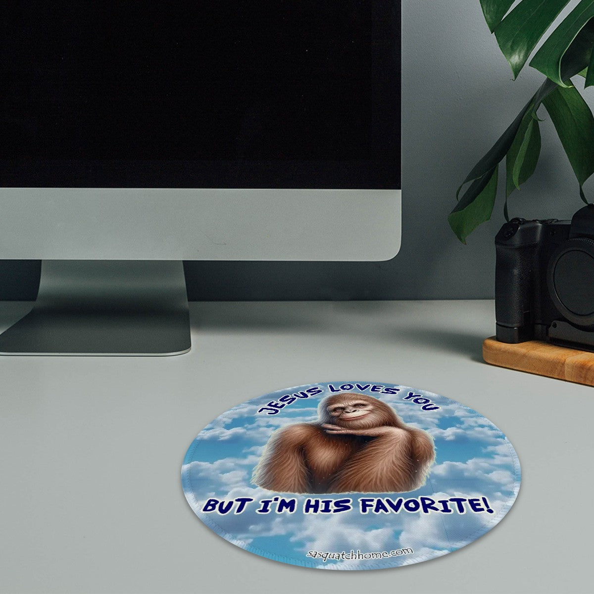 Bigfoot / Sasquatch, 8” Round Mouse pad – Anti slip rubber