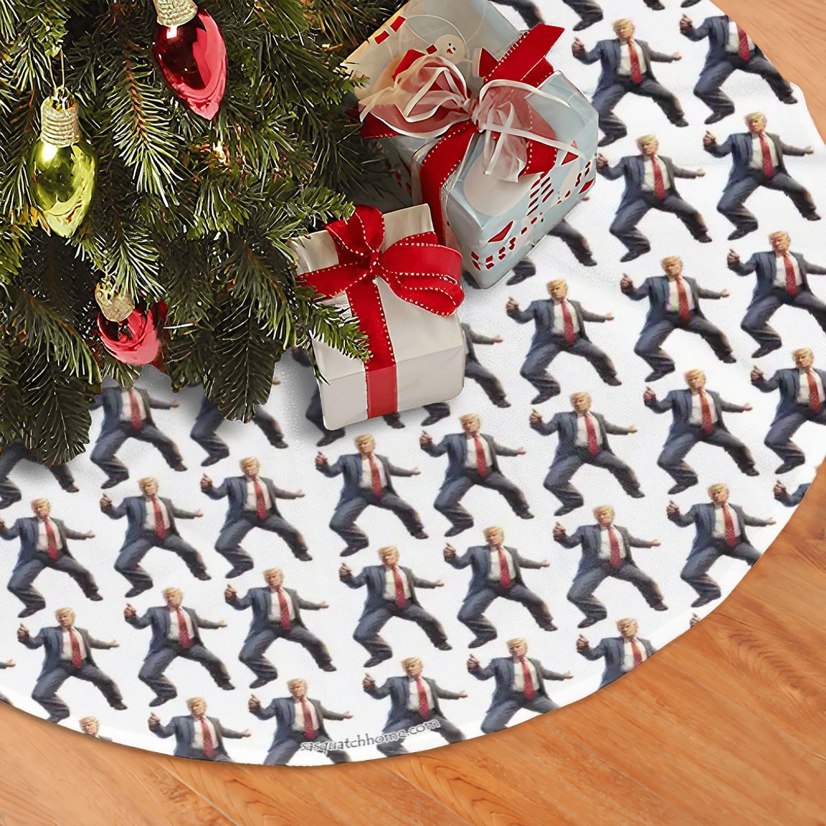 20 Donald Trump Designs, Plush Christmas Tree Skirt – 3 Sizes