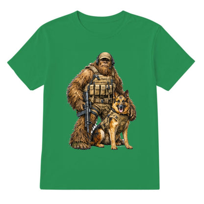 Bigfoot Sasquatch Soldier & Dog, Gildan 5000 T-Shirt