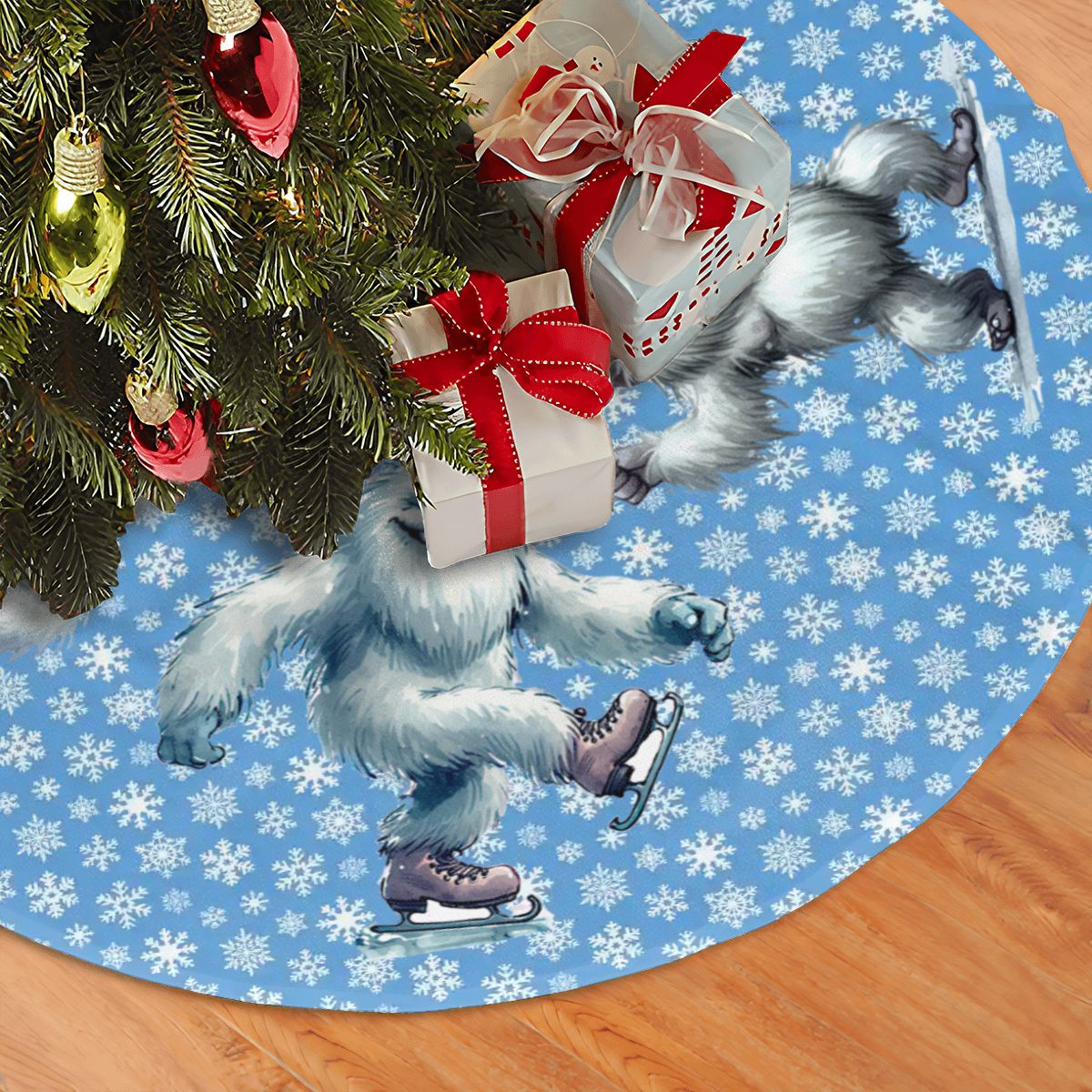 Cute Yeti Design, Plush Christmas Tree Skirt – 3 Sizes
