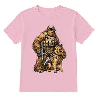 Bigfoot Sasquatch Soldier & Dog, Gildan 5000 T-Shirt