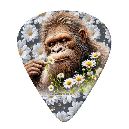 6 Guitar Picks with Keychain Snap Pick Wallet- Daisies Bigfoot Sasquatch  – 3 Thicknesses