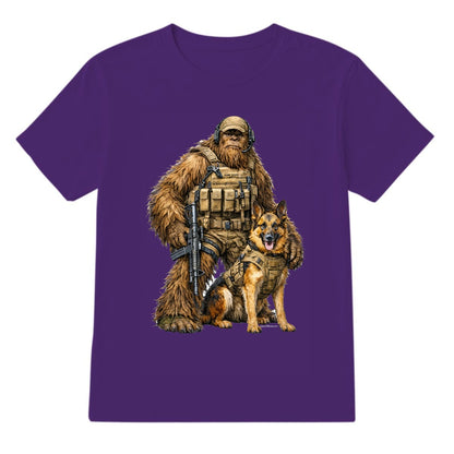 Bigfoot Sasquatch Soldier & Dog, Gildan 5000 T-Shirt